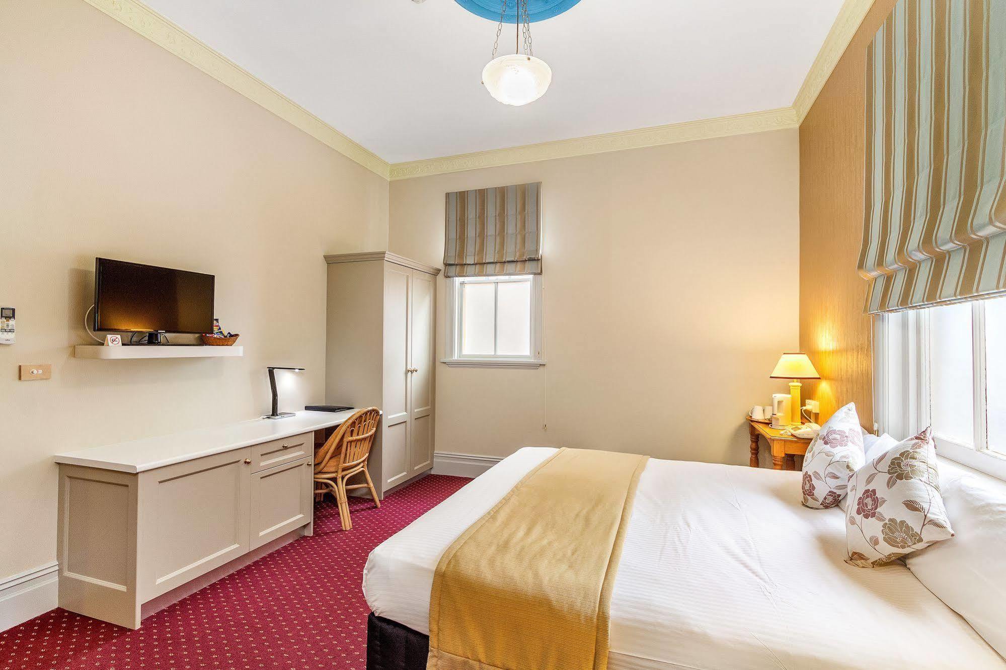 Mclaren Hotel - North Сідней Екстер'єр фото